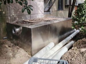 寶山紅太陽商業(yè)廣場地埋式油水分離器